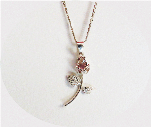 Rosebud necklace pendant - Image 3