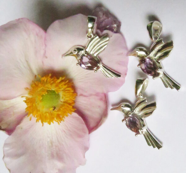 Hummingbird necklace pendant - Image 3
